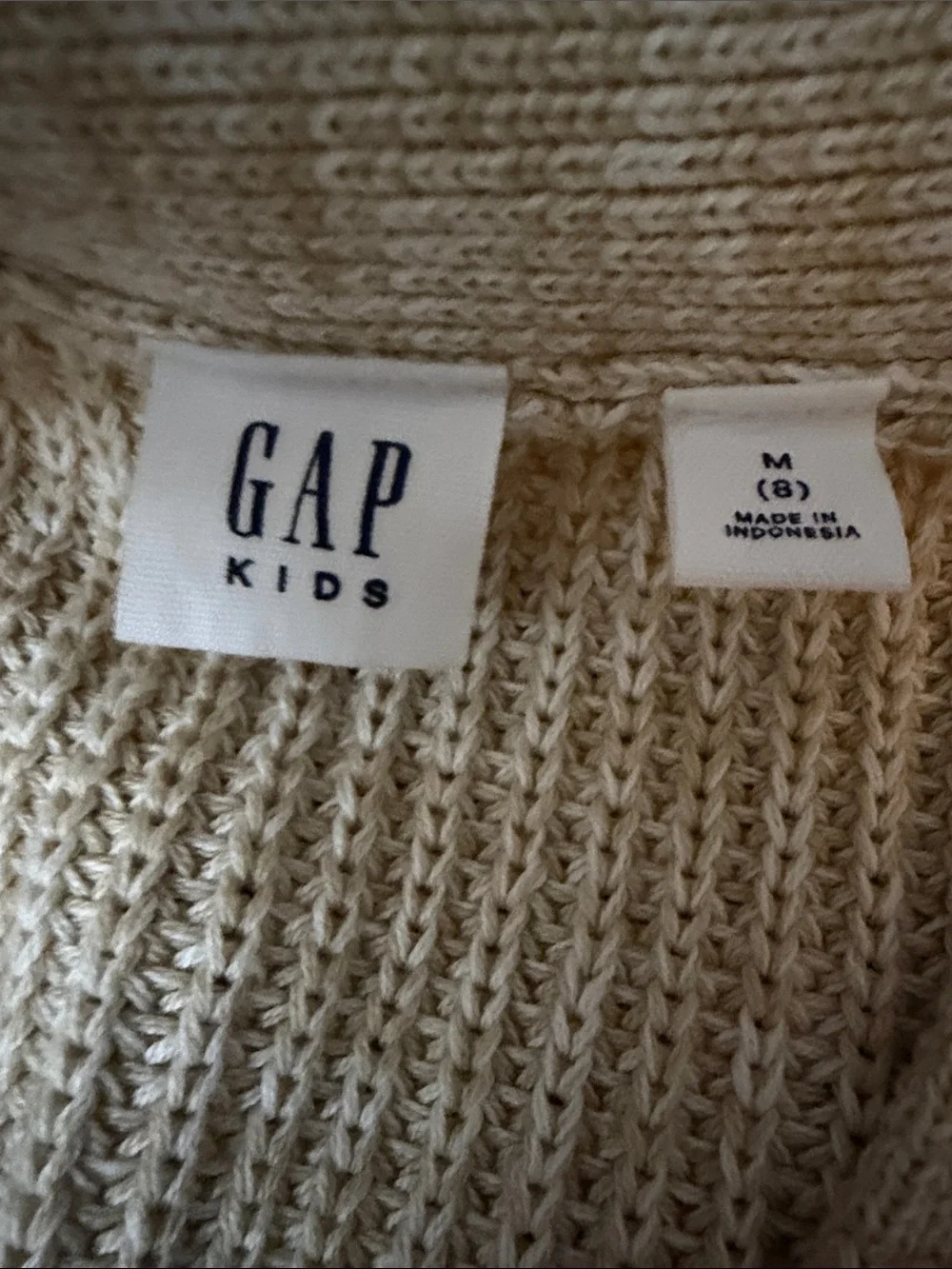 GAP Kids Cream Button-Front V-Neck Cardigan Girls Size Medium (8) NWOT